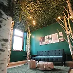 Apartment Secret Hideaways Wood Mit Kinderzimmer Messe L L Flughafen L Hbf