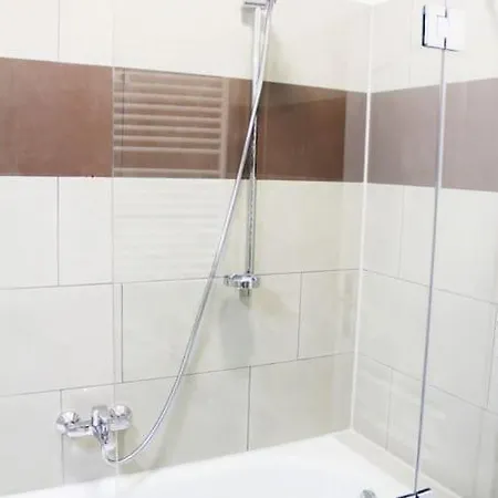 Appartement Wood Lodge Mit Kinderzimmer I Messe L City L Flughafen L Hbf Duisbourg