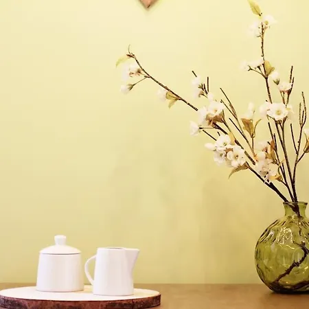 Wood Lodge Mit Kinderzimmer I Messe L City L Flughafen L Hbf Appartement Duisbourg