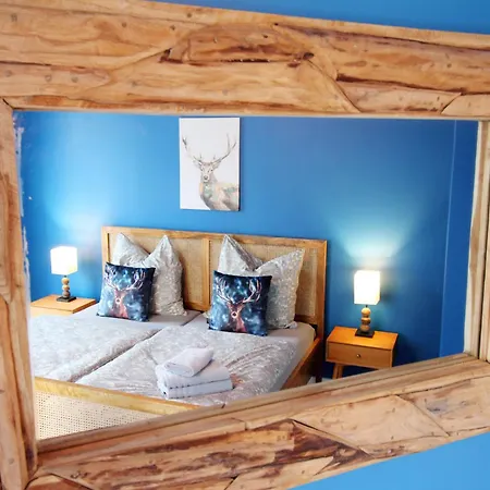 Daire Secret Hideaways Wood Mit Kinderzimmer Messe L L Flughafen L Hbf *